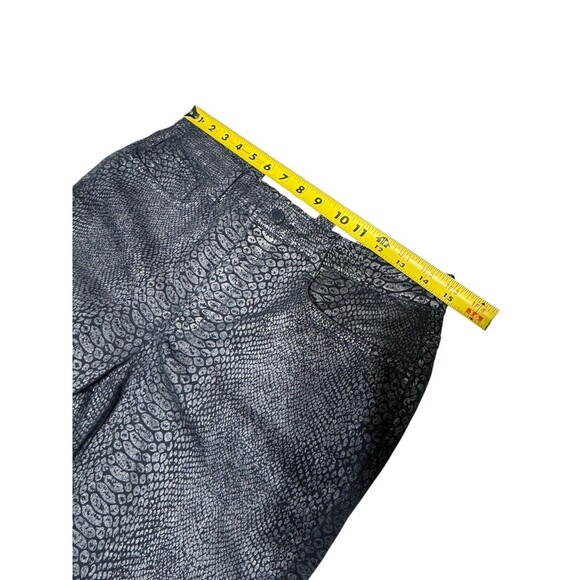 Jones New York Jeans Lexington Straight Black Gray Snakeskin Pattern Size 8 EUC - Picture 6 of 8